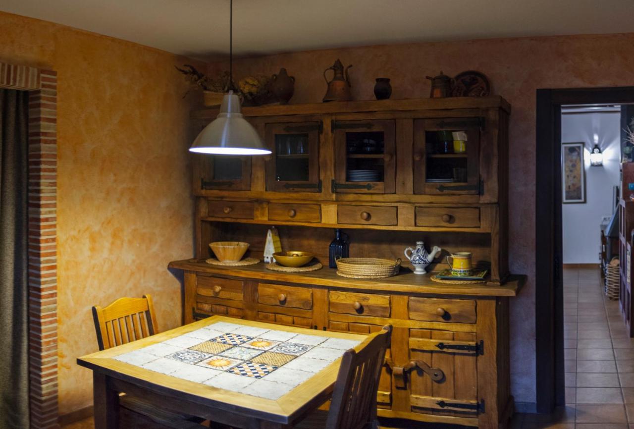 Casa Rural La Loma Nohales エクステリア 写真