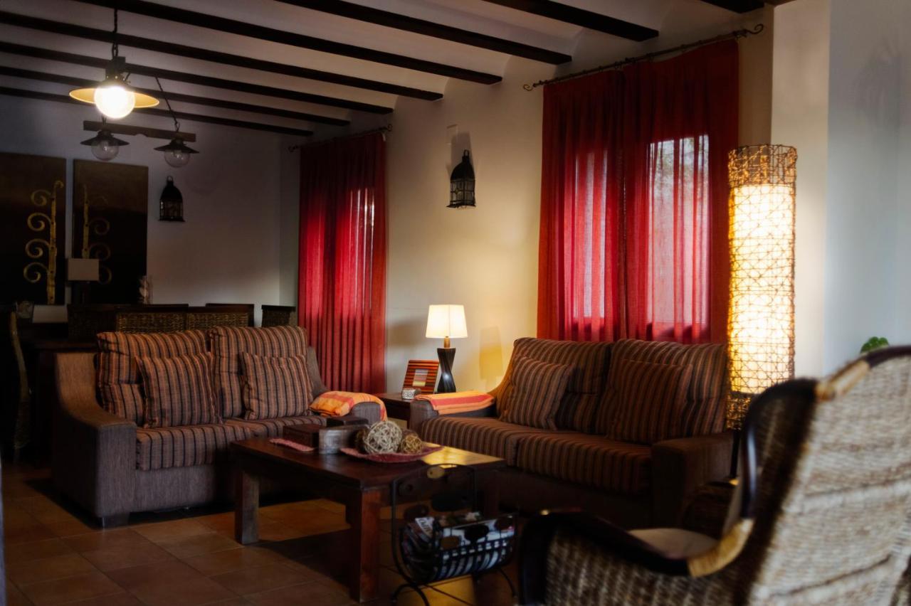 Casa Rural La Loma Nohales エクステリア 写真