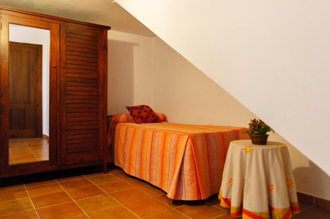 Casa Rural La Loma Nohales エクステリア 写真